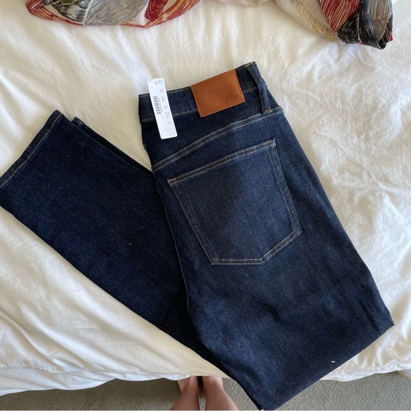NWT J. Crew Vintage Straight Denim. NEVER WORN perfect dark rinse jean - Picture 4 of 7